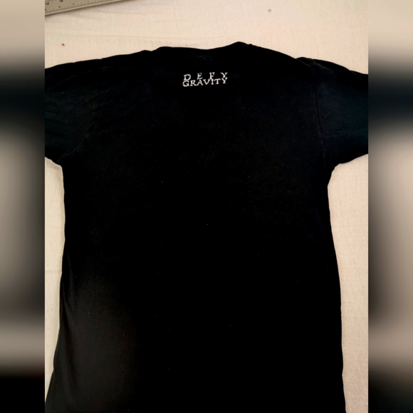 Wicked - Broadway Musica Black T-shirt Featuring Witches Defy Gravity Small - Picture 6 of 6